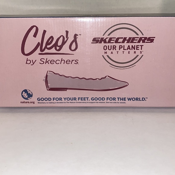 Cleo’s by Skechers size 7 slip ons - Picture 9 of 9